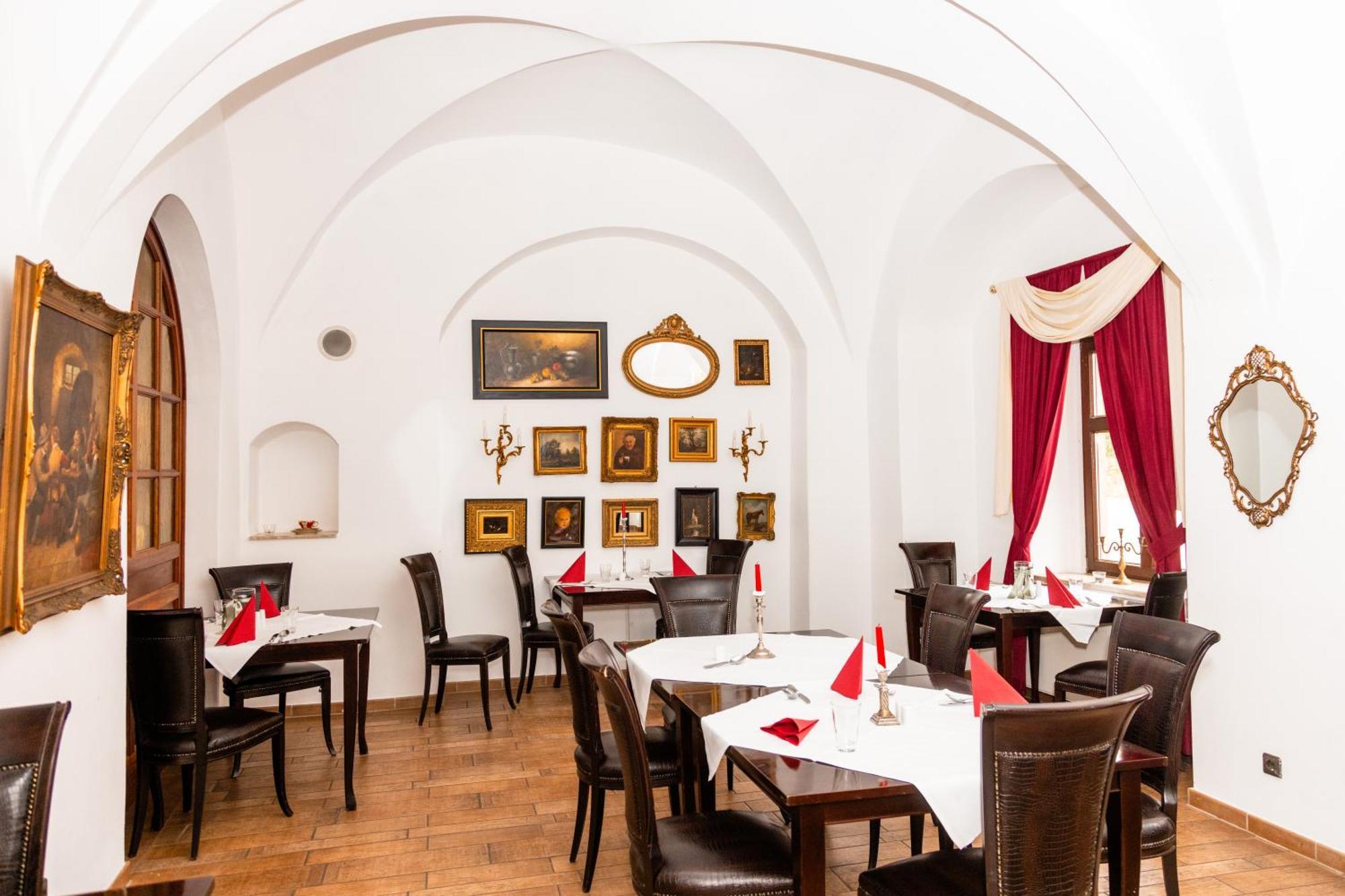 Hotel Schloss Schkopau Dış mekan fotoğraf